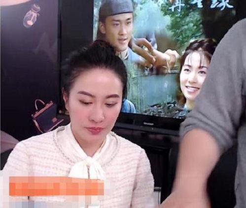 明星吃瓜爆料主播视频播放,揭秘吃瓜主播爆料的幕后真相