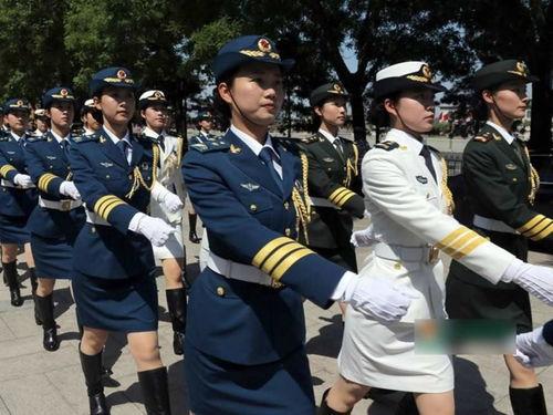 女仪仗兵视频,展现我国军威风采