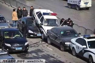 追尾视频,追尾事故现场还原