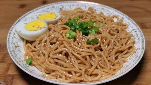 拌面视频,美味家常菜轻松上桌