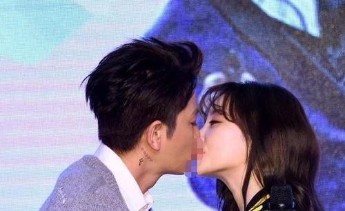 疯狂亲吻视频,疯狂亲吻视频背后的浪漫故事