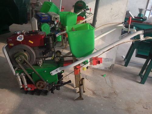 大豆播种机视频,播种新希望，科技助力农业发展