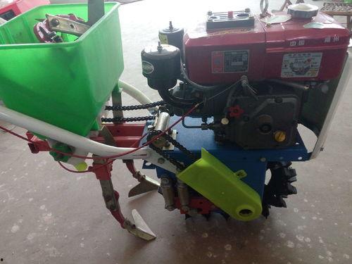 大豆播种机视频,播种新希望，科技助力农业发展