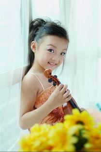 孔莹的所有歌曲视频,歌曲视频中的情感与旋律交织